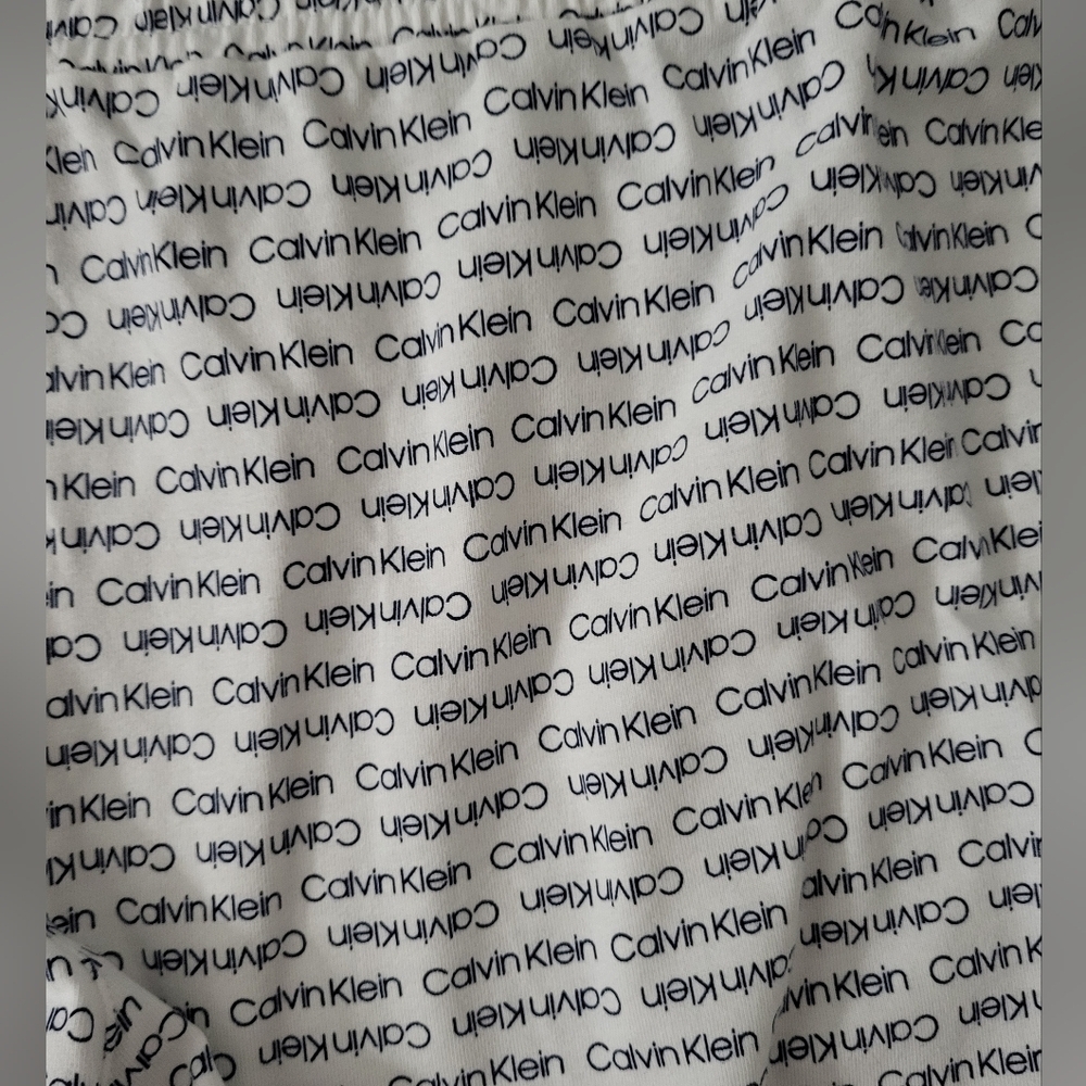 Calvin Klein Women's White and Blue Striped Sleepwear Set - Picture 3 of 8